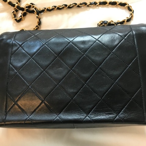 NOT FOR SALE Chanel Rare Diana Flap Bag Black - Picture 7 of 8